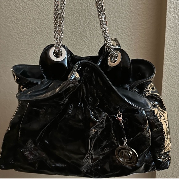 Black Patent Leather Shoulder Bag with Chain Straps - Picture 1 of 10